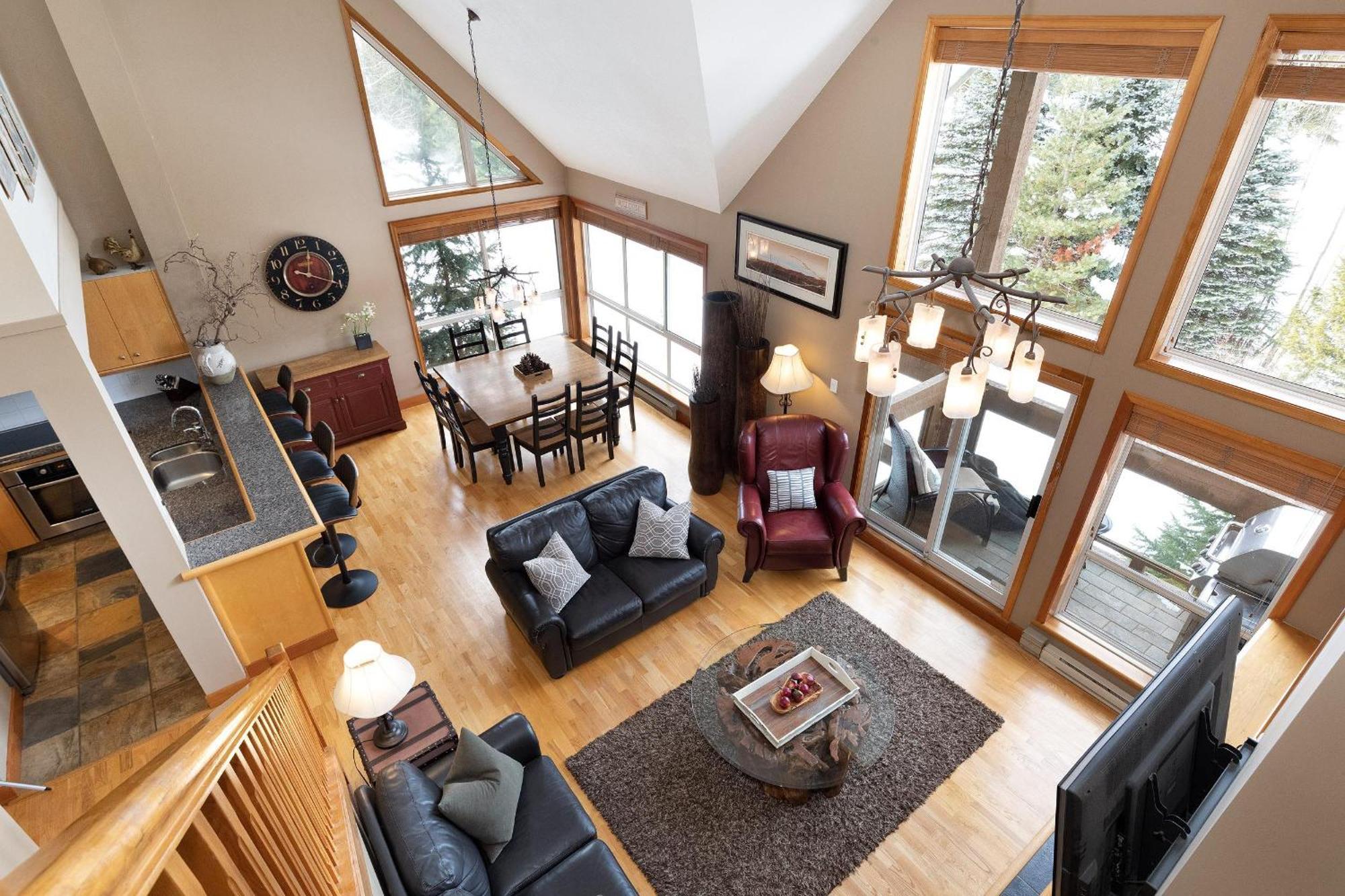 Alpine Greens 8 | Bright Townhome Near Blackcomb, Walk Or Shuttle To Skiing, Secure Parking Whistler Luaran gambar